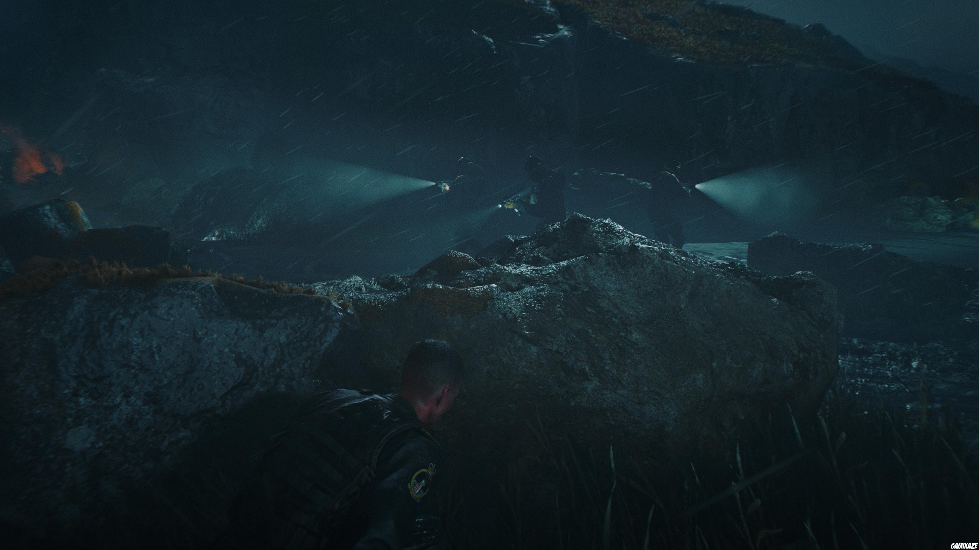 007 First Light