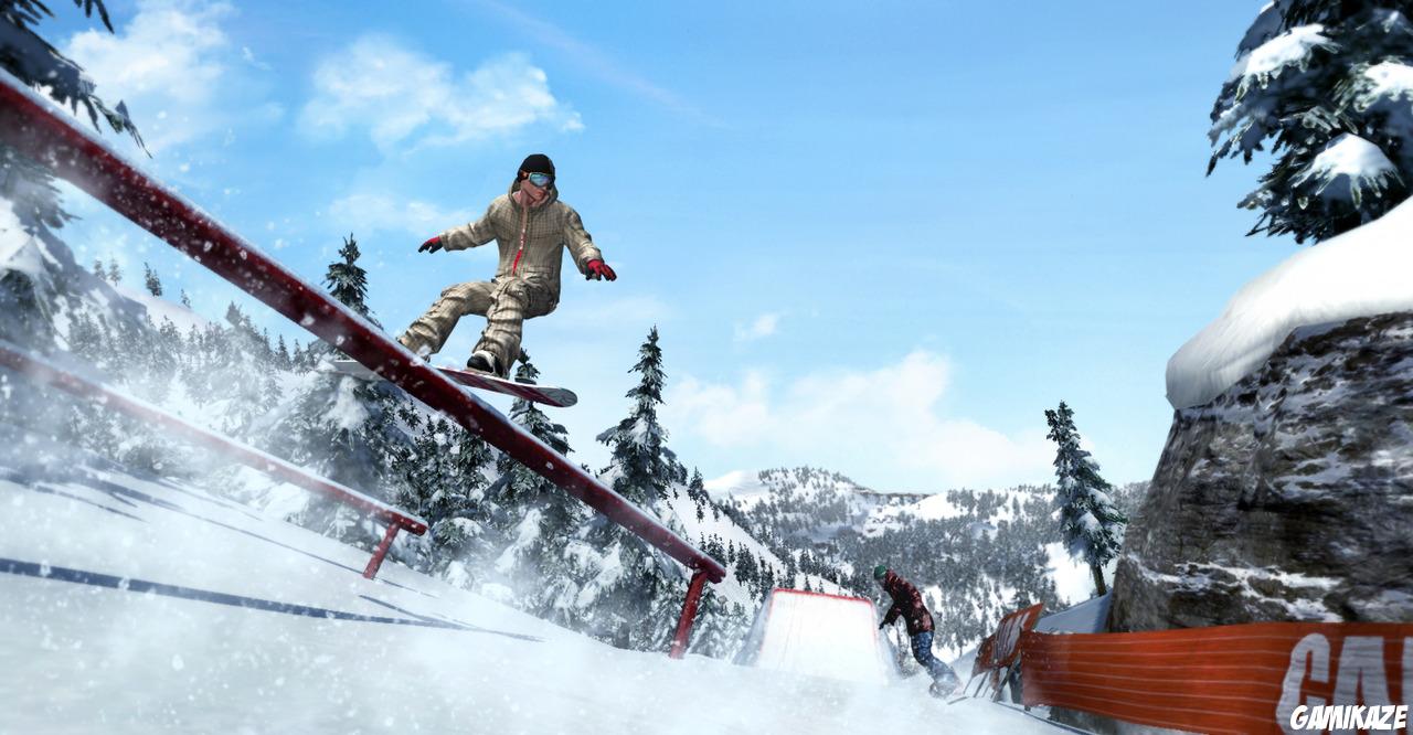 Shaun White Snowboarding