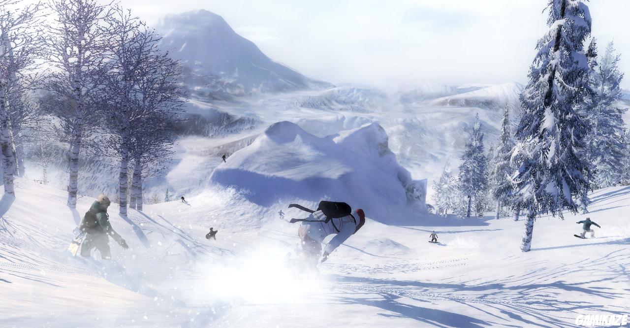 Shaun White Snowboarding
