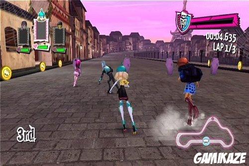 Monster High : Course de Rollers Incroyablement Monstrueuse