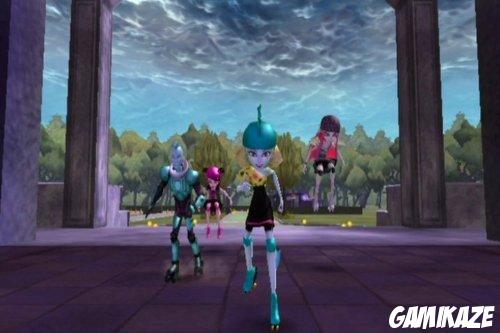 Monster High : Course de Rollers Incroyablement Monstrueuse