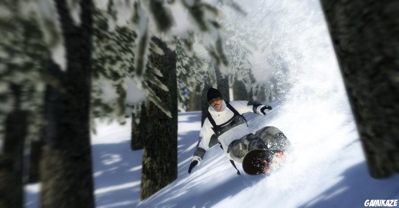 Shaun White Snowboarding
